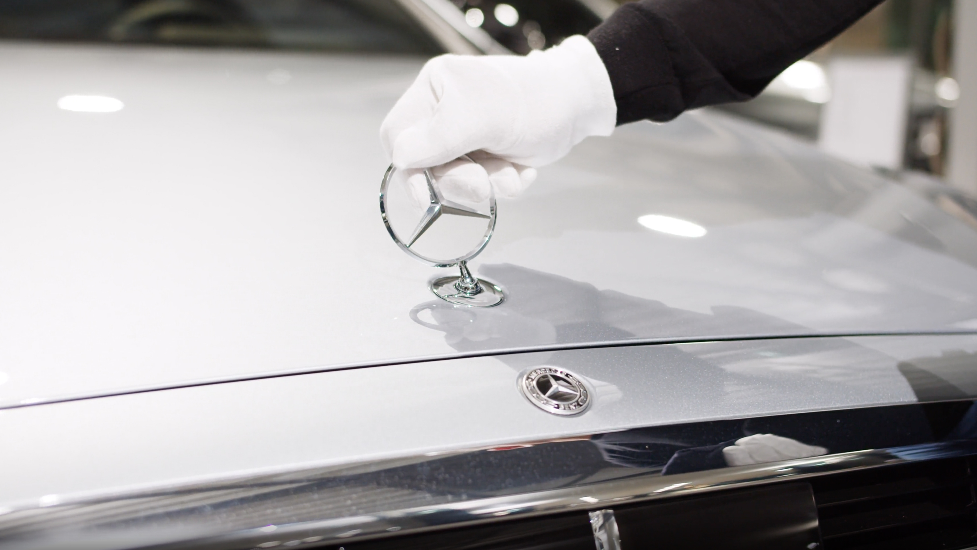 Merbag Brand Video Thumbnail