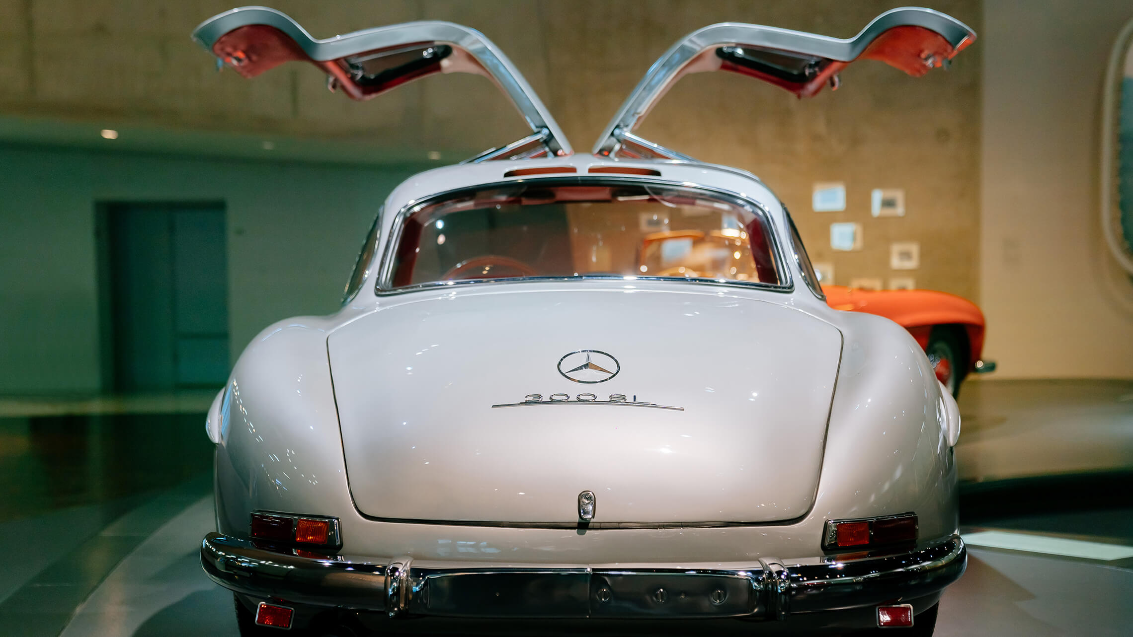 300 SL 70 Jahre 01 2280X1283