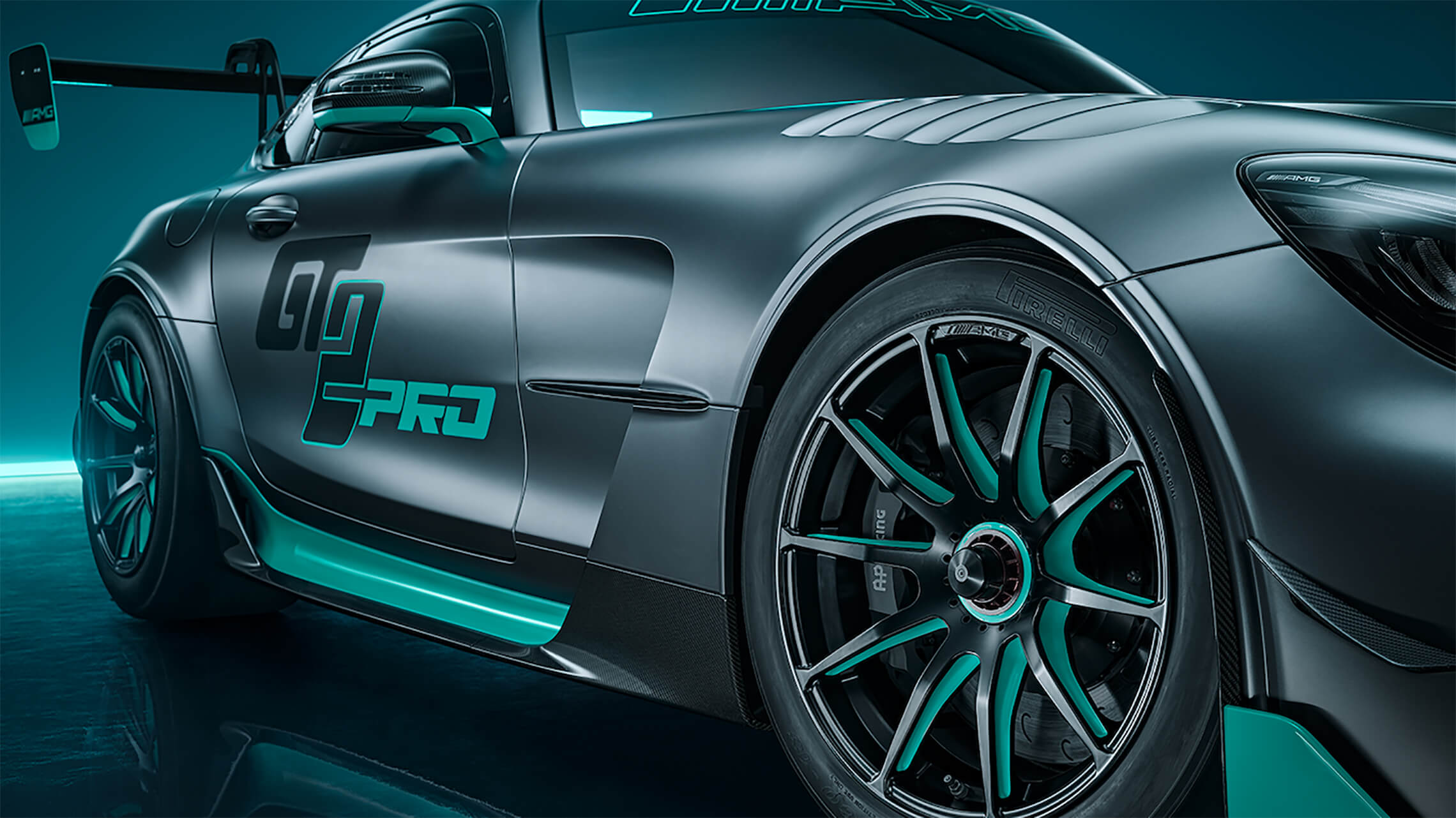 Mercedes AMG GT2 PRO 03 2280X1283