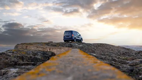 Mercedes EQ EQT 07 Mercedes EQ EQT 07