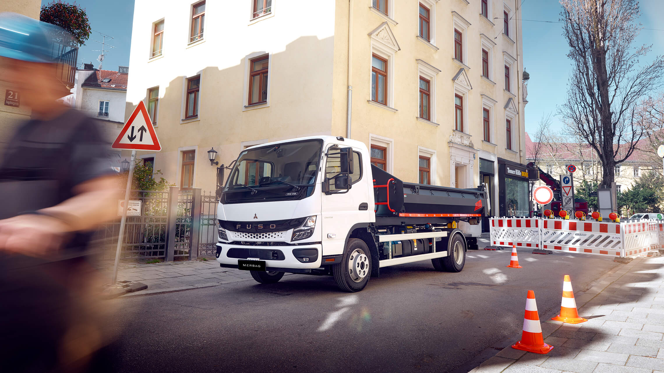 FUSO Canter Ecanter 04 2280 1283