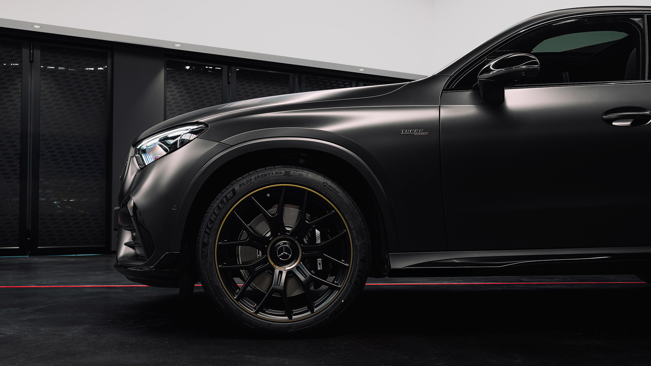 Gallery AMG GLC 53 4MATIC+ 2026 2280X1283px Tire