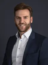 Merbag Ansprechpartner Zuerich Nord David Renggli 426X568 Merbag Ansprechpartner Zuerich Nord David Renggli 426X568