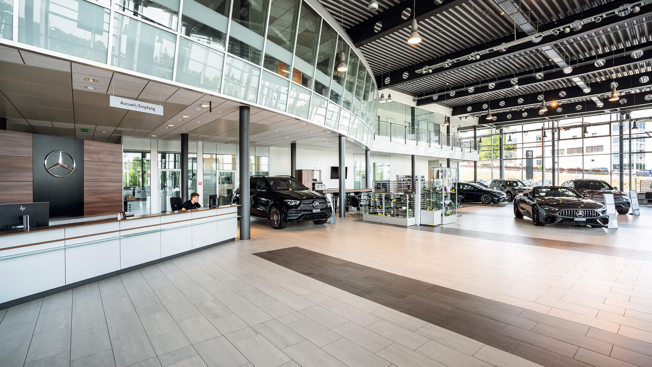 Granges Paccot Personenwagen Standort Showroom 03 2280X1283