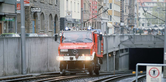 1976 1985 07 1976 1985 07