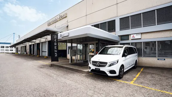 Granges Paccot Nutzfahrzeuge Standort Aussenansicht 01 2280X1283 Granges Paccot Nutzfahrzeuge Standort Aussenansicht 01 2280X1283