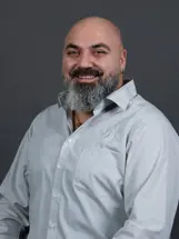 Merbag Ansprechpartner Staefa Mario Micelli 426X568 Merbag Ansprechpartner Staefa Mario Micelli 426X568