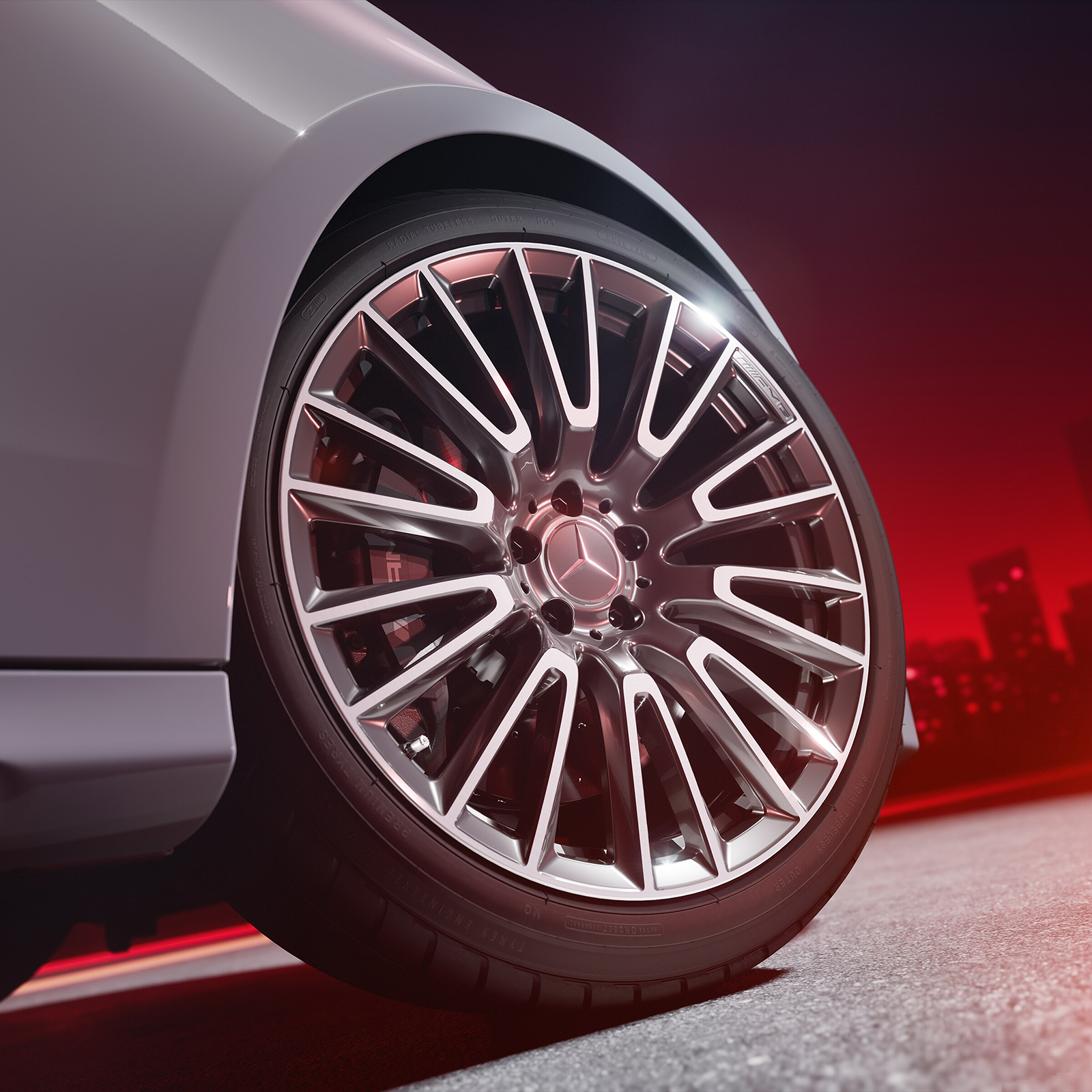 Mercedes AMG E Klasse Kombi Schmiederad Bremssattel