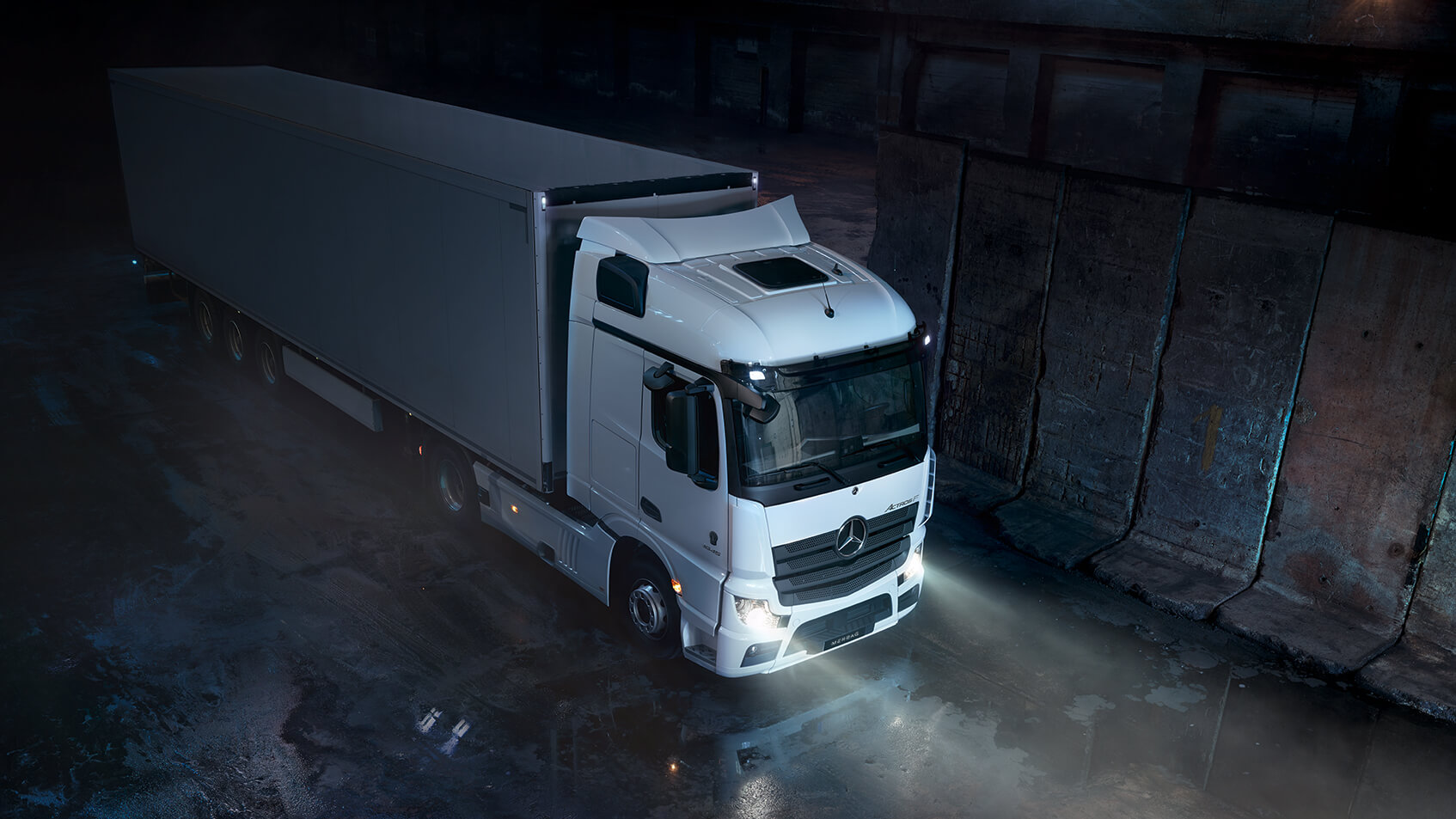 Mercedes Actros F Hohe Sicherheit