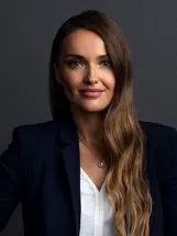 Merbag Ansprechpartnerin Schlieren Personenwagen Leonora Hyseni Merbag Ansprechpartnerin Schlieren Personenwagen Leonora Hyseni