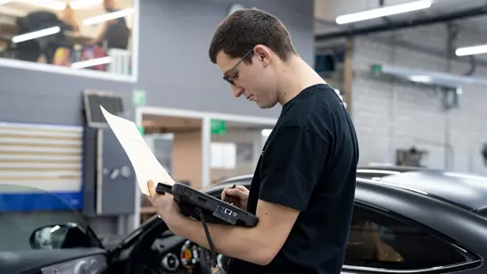 Carrosseriespengler In 06 2280X1283 Carrosseriespengler In 06 2280X1283