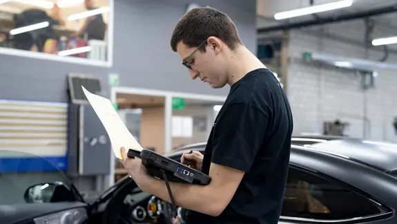 Carrosseriespengler In 06 2280X1283 Carrosseriespengler In 06 2280X1283