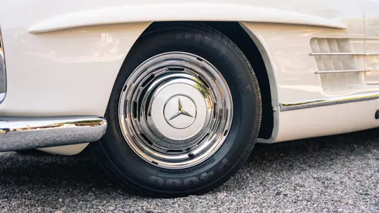 Bildgalerie 300SL Roadster 1957 Weiss Rot HK ENGINEERING Merbag Rad 2280X1283px Bildgalerie 300SL Roadster 1957 Weiss Rot HK ENGINEERING Merbag Rad 2280X1283px