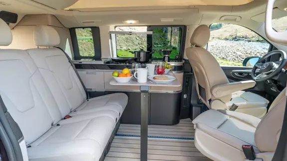 Mercedes V Klasse Marco Polo Küche und Wohnzimmer unterwegs - Merbag Mercedes V Klasse Marco Polo Küche und Wohnzimmer unterwegs - Merbag