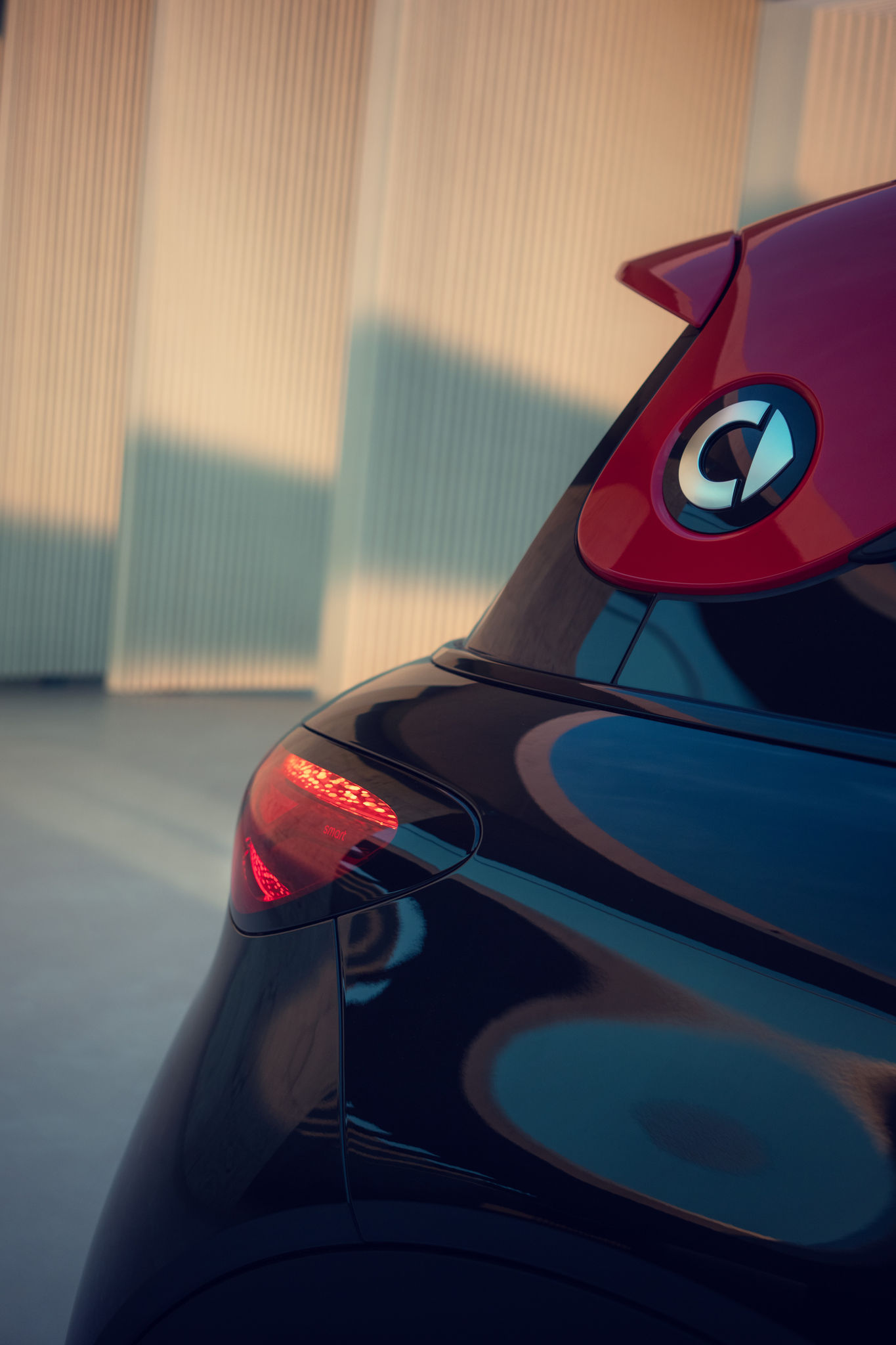 HX11 Brabus Meta Black Metallic Still 8K Portrait Market Entry Advanced Design Car Detail Rear 0029 2048X2048