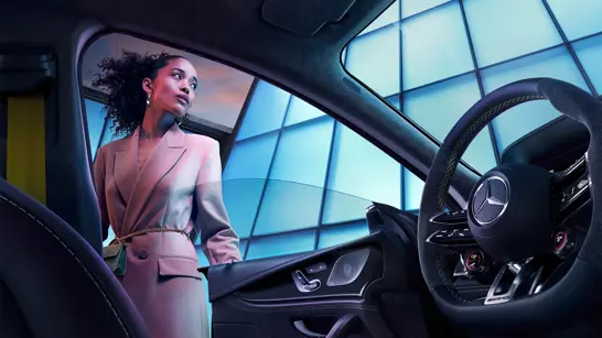 Mercedes AMG GT 63 S 4MATIC+ 4 Tuerer Coupe Cockpit mit hochwertigen Materialien und exzellenter Fertigungsqualität - Merbag Mercedes AMG GT 63 S 4MATIC+ 4 Tuerer Coupe Cockpit mit hochwertigen Materialien und exzellenter Fertigungsqualität - Merbag