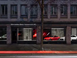 Zürich-Seefeld Stars@Mercedes Benz Grosser Showroom Mercedes AMG Aussen 3840X2160