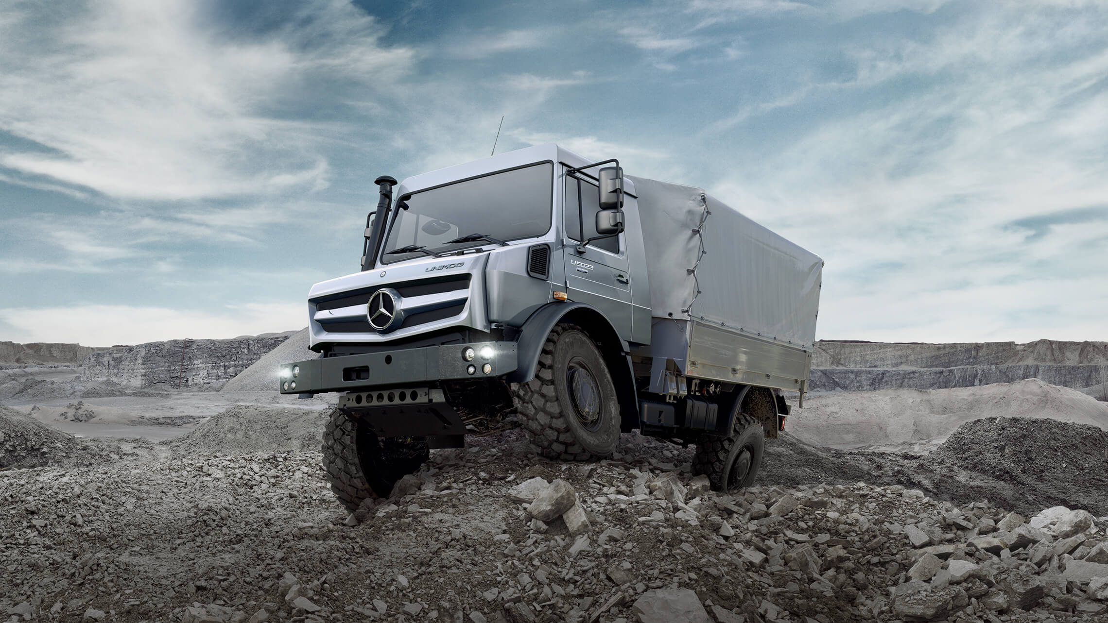 Unimog 06 2280X1283