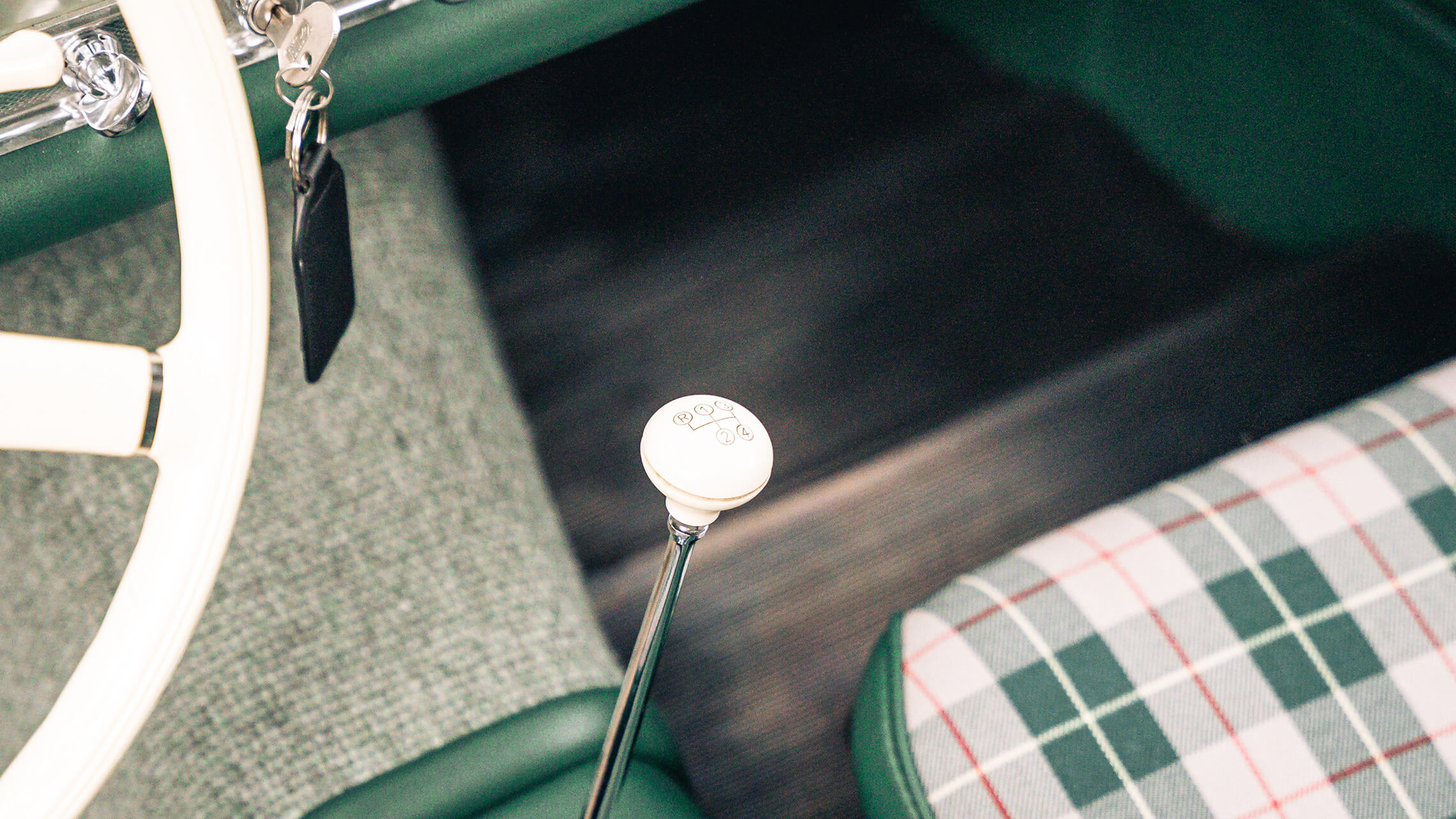 300 SL Roadster 04 2280X1283