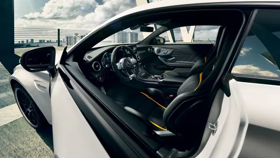 Mercedes-AMG C-Klasse Coupe 04 - Merbag Mercedes-AMG C-Klasse Coupe 04 - Merbag