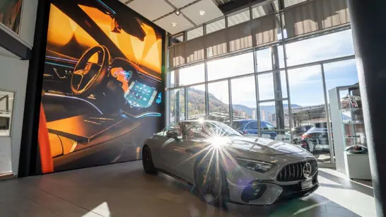 Lugano Pazzallo Standort Showroom 04 2280X1283 (1) Lugano Pazzallo Standort Showroom 04 2280X1283 (1)